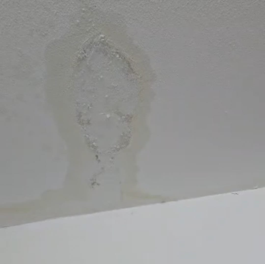 Concrete slab leak in Bandar Baru Bangi before repair by FixLeak.my